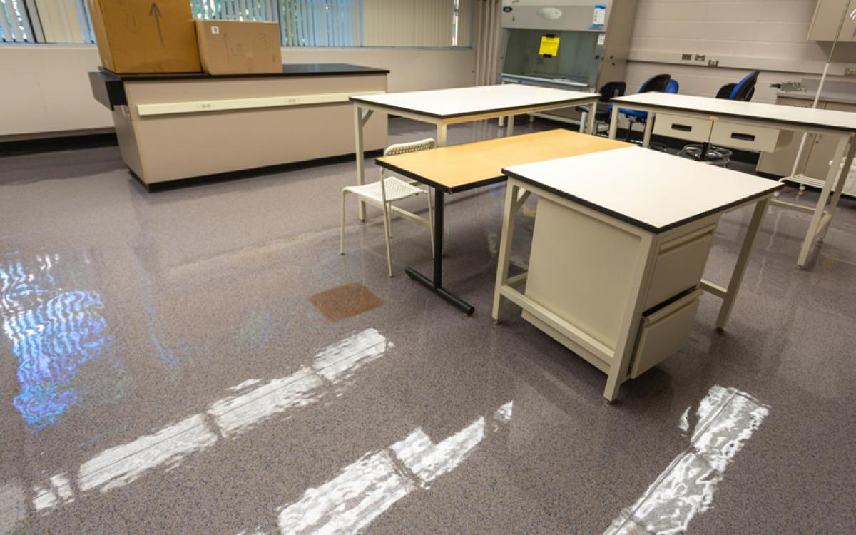 lab with waxed floor