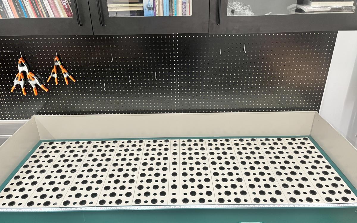 Extra long downdraft table by Grizzly.